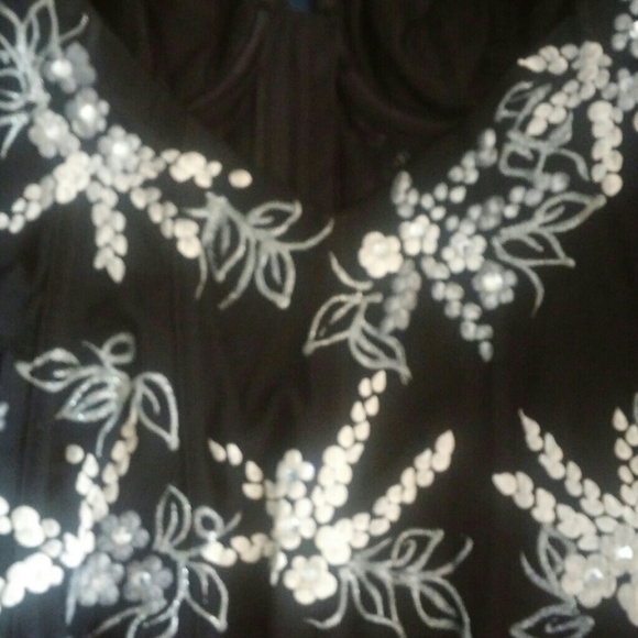 Bustier - Picture 2 of 7